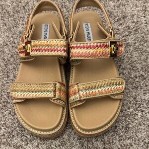Steve Madden Women’s size 9.5 Tan and Multicolor Sandals